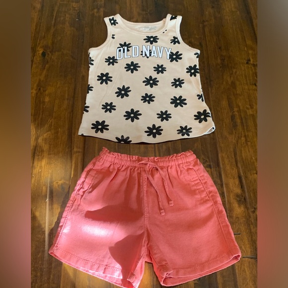⚓️Old Navy Toddler Tank Size 4T 🖤 - Picture 7 of 8